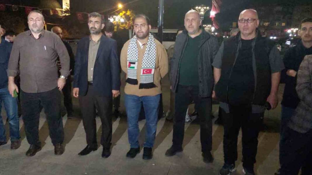 Türkiye'nin dört bir yanından Filistin'e destek protestoları: Gazze'de insanlık ölüyor! 4